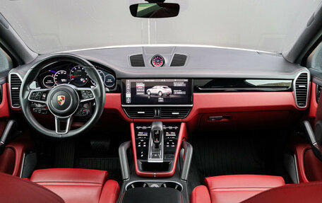 Porsche Cayenne III, 2020 год, 10 600 000 рублей, 14 фотография