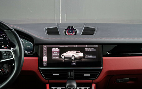 Porsche Cayenne III, 2020 год, 10 600 000 рублей, 15 фотография