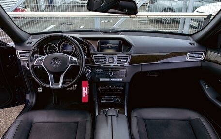 Mercedes-Benz E-Класс, 2015 год, 1 695 000 рублей, 16 фотография
