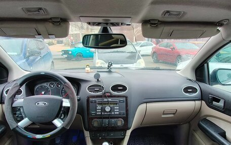 Ford Focus II рестайлинг, 2006 год, 600 000 рублей, 23 фотография