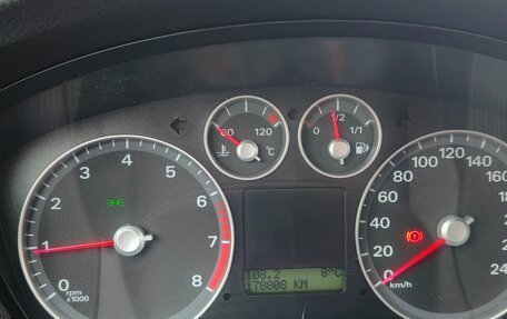Ford Focus II рестайлинг, 2006 год, 600 000 рублей, 21 фотография