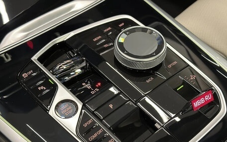 BMW X7, 2025 год, 17 100 000 рублей, 34 фотография