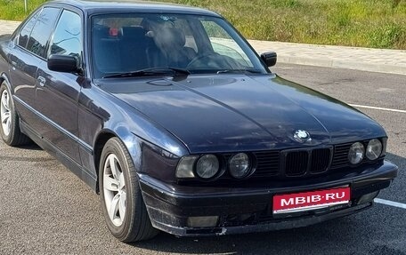 BMW 5 серия, 1994 год, 330 000 рублей, 1 фотография