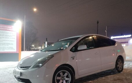 Toyota Prius, 2010 год, 650 000 рублей, 9 фотография