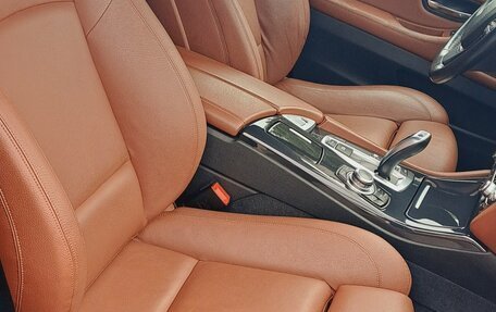 BMW 5 серия, 2015 год, 1 900 000 рублей, 11 фотография