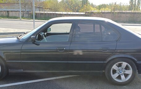 BMW 5 серия, 1994 год, 330 000 рублей, 3 фотография