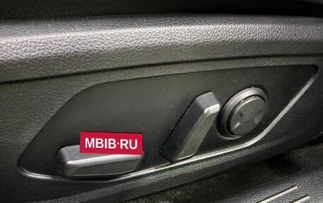 KIA K5, 2020 год, 2 320 000 рублей, 26 фотография