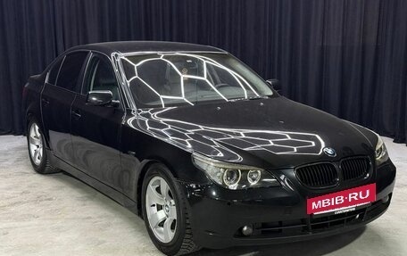BMW 5 серия, 2004 год, 735 000 рублей, 3 фотография