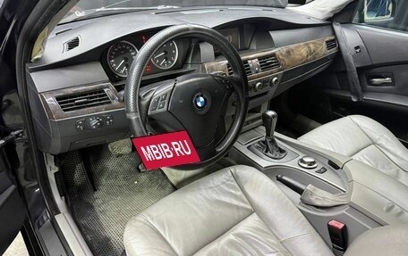 BMW 5 серия, 2004 год, 735 000 рублей, 10 фотография