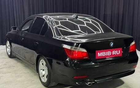 BMW 5 серия, 2004 год, 735 000 рублей, 6 фотография