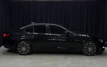 BMW 5 серия, 2019 год, 2 550 000 рублей, 5 фотография