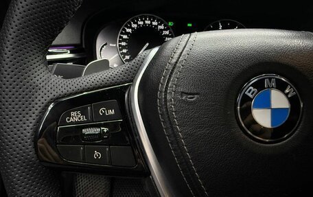BMW 5 серия, 2019 год, 2 550 000 рублей, 16 фотография