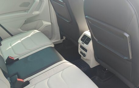 Volkswagen Tiguan II, 2020 год, 4 000 000 рублей, 10 фотография