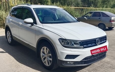 Volkswagen Tiguan II, 2020 год, 4 000 000 рублей, 3 фотография