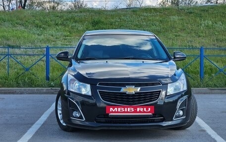 Chevrolet Cruze II, 2012 год, 685 000 рублей, 3 фотография