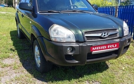 Hyundai Tucson III, 2008 год, 760 000 рублей, 2 фотография
