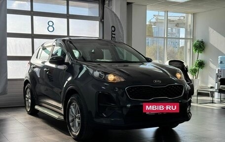 KIA Sportage IV рестайлинг, 2019 год, 2 200 000 рублей, 3 фотография