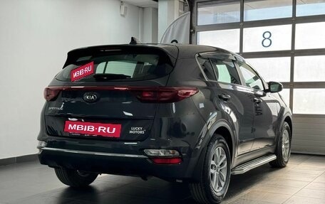 KIA Sportage IV рестайлинг, 2019 год, 2 200 000 рублей, 4 фотография
