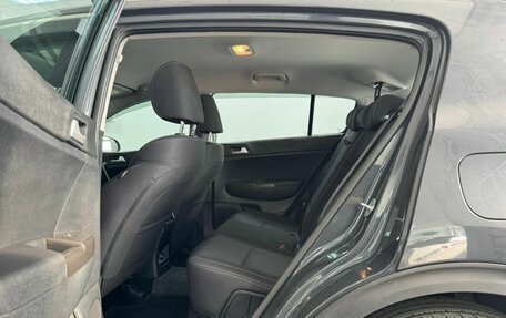 KIA Sportage IV рестайлинг, 2019 год, 2 200 000 рублей, 15 фотография