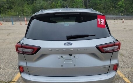 Ford Escape, 2024 год, 2 990 000 рублей, 5 фотография