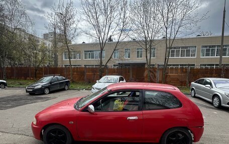 Mitsubishi Colt VI рестайлинг, 2000 год, 110 000 рублей, 8 фотография