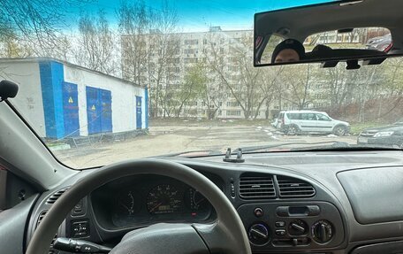 Mitsubishi Colt VI рестайлинг, 2000 год, 110 000 рублей, 24 фотография