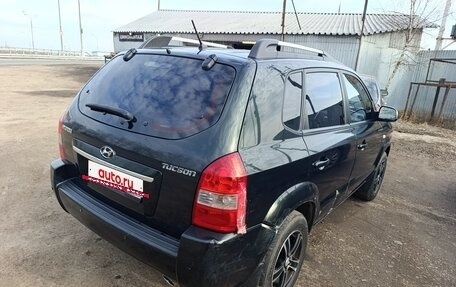 Hyundai Tucson III, 2008 год, 900 000 рублей, 2 фотография
