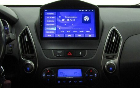 Hyundai ix35 I рестайлинг, 2015 год, 1 400 000 рублей, 18 фотография