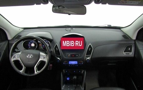 Hyundai ix35 I рестайлинг, 2015 год, 1 400 000 рублей, 17 фотография