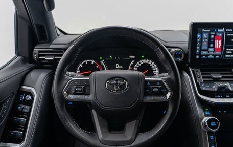 Toyota Land Cruiser, 2023 год, 12 300 000 рублей, 13 фотография