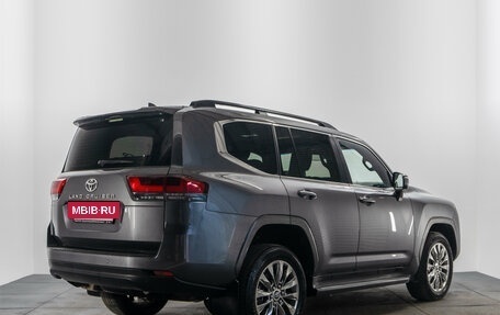 Toyota Land Cruiser, 2023 год, 12 300 000 рублей, 5 фотография