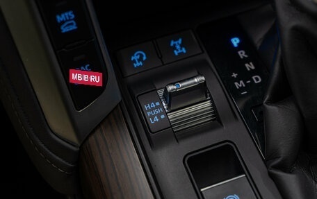 Toyota Land Cruiser, 2023 год, 12 300 000 рублей, 18 фотография