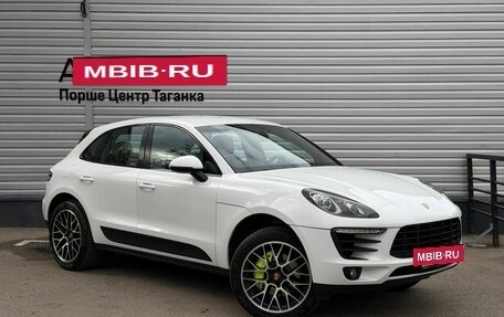 Porsche Macan I рестайлинг, 2015 год, 2 390 000 рублей, 3 фотография