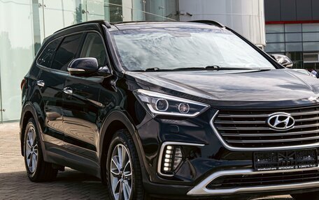 Hyundai Santa Fe III рестайлинг, 2018 год, 2 255 000 рублей, 7 фотография