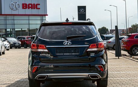 Hyundai Santa Fe III рестайлинг, 2018 год, 2 255 000 рублей, 5 фотография