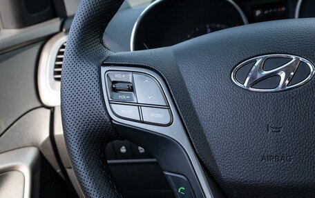 Hyundai Santa Fe III рестайлинг, 2018 год, 2 255 000 рублей, 17 фотография
