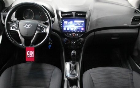 Hyundai Solaris II рестайлинг, 2015 год, 960 000 рублей, 16 фотография