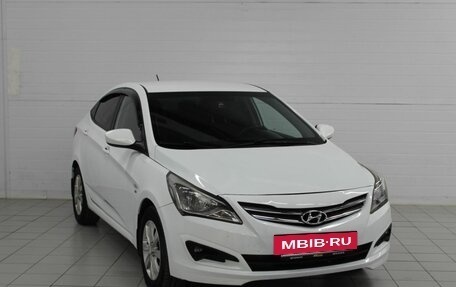 Hyundai Solaris II рестайлинг, 2015 год, 960 000 рублей, 3 фотография