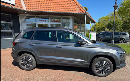 Skoda Karoq I, 2022 год, 3 152 720 рублей, 4 фотография