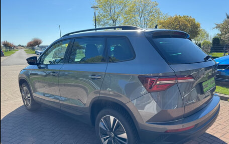 Skoda Karoq I, 2022 год, 3 152 720 рублей, 8 фотография