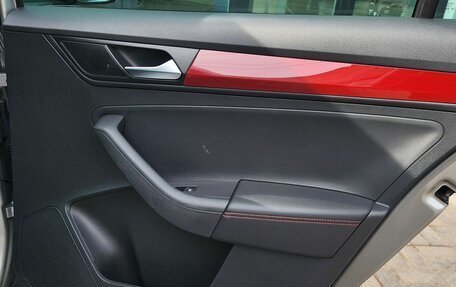 Volkswagen Polo VI (EU Market), 2021 год, 1 740 000 рублей, 22 фотография