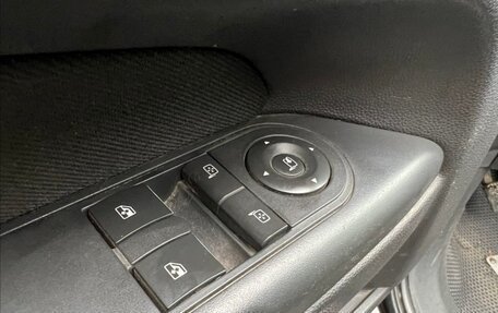 Opel Zafira B, 2008 год, 520 000 рублей, 18 фотография