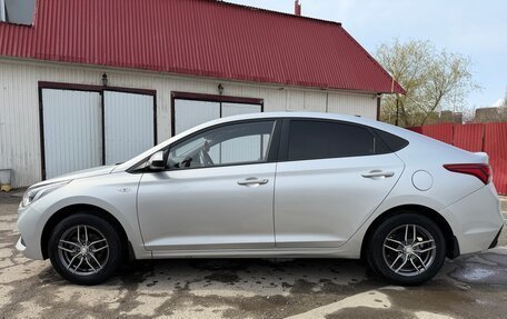 Hyundai Solaris II рестайлинг, 2018 год, 1 320 000 рублей, 3 фотография