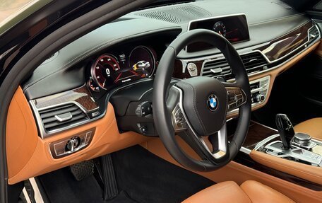 BMW 7 серия, 2016 год, 3 500 000 рублей, 13 фотография