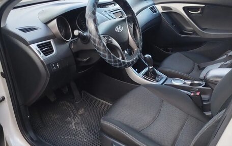 Hyundai Elantra V, 2012 год, 1 190 000 рублей, 16 фотография