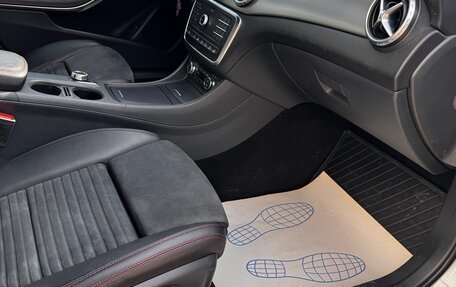 Mercedes-Benz GLA, 2016 год, 1 999 000 рублей, 8 фотография