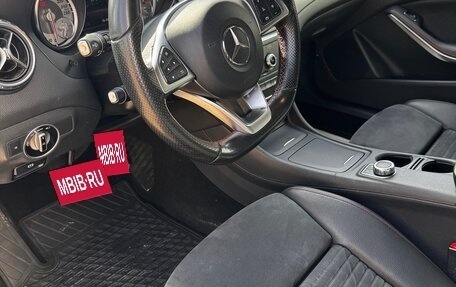 Mercedes-Benz GLA, 2016 год, 1 999 000 рублей, 18 фотография