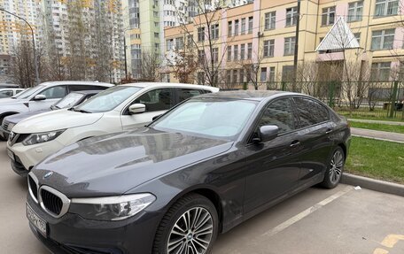 BMW 5 серия, 2019 год, 2 800 000 рублей, 4 фотография