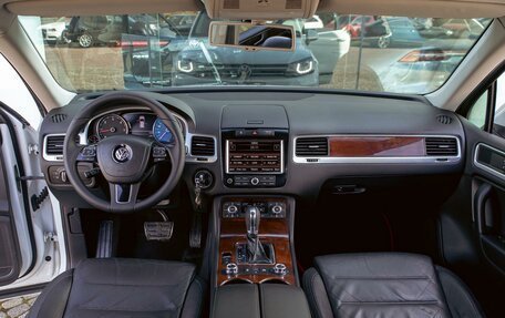 Volkswagen Touareg III, 2014 год, 2 255 000 рублей, 16 фотография