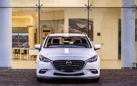 Mazda 3, 2018 год, 1 395 000 рублей, 2 фотография